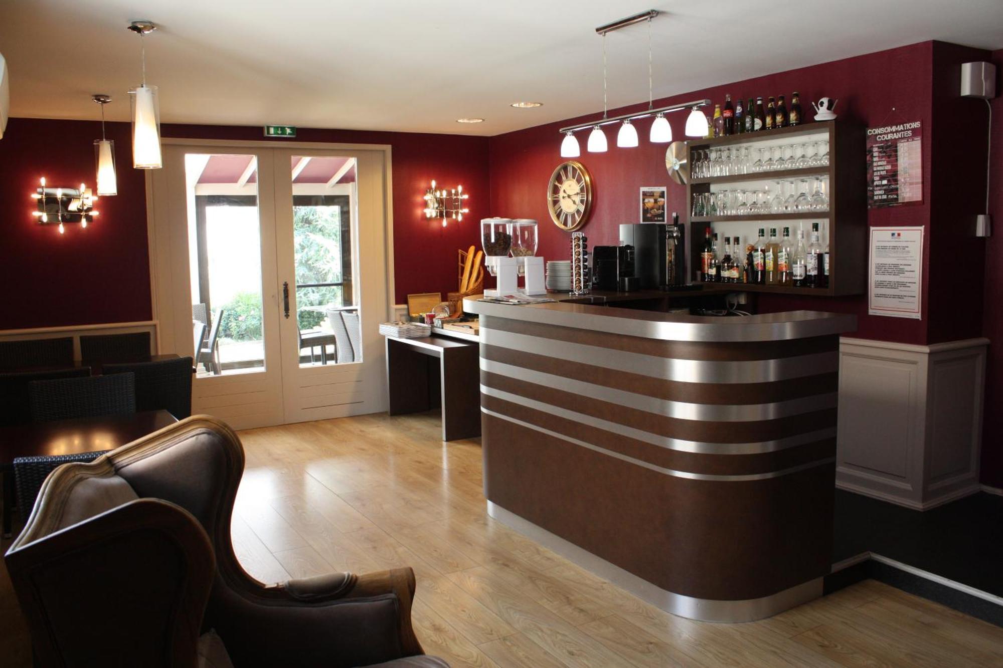 Contact Hotel Du Relais Thouars Exterior foto