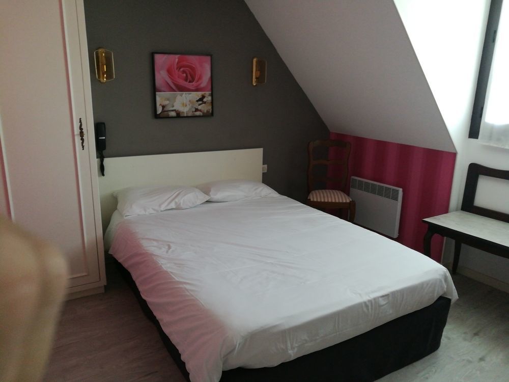 Contact Hotel Du Relais Thouars Exterior foto