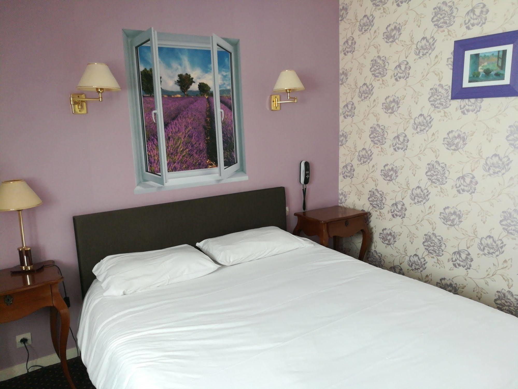 Contact Hotel Du Relais Thouars Exterior foto